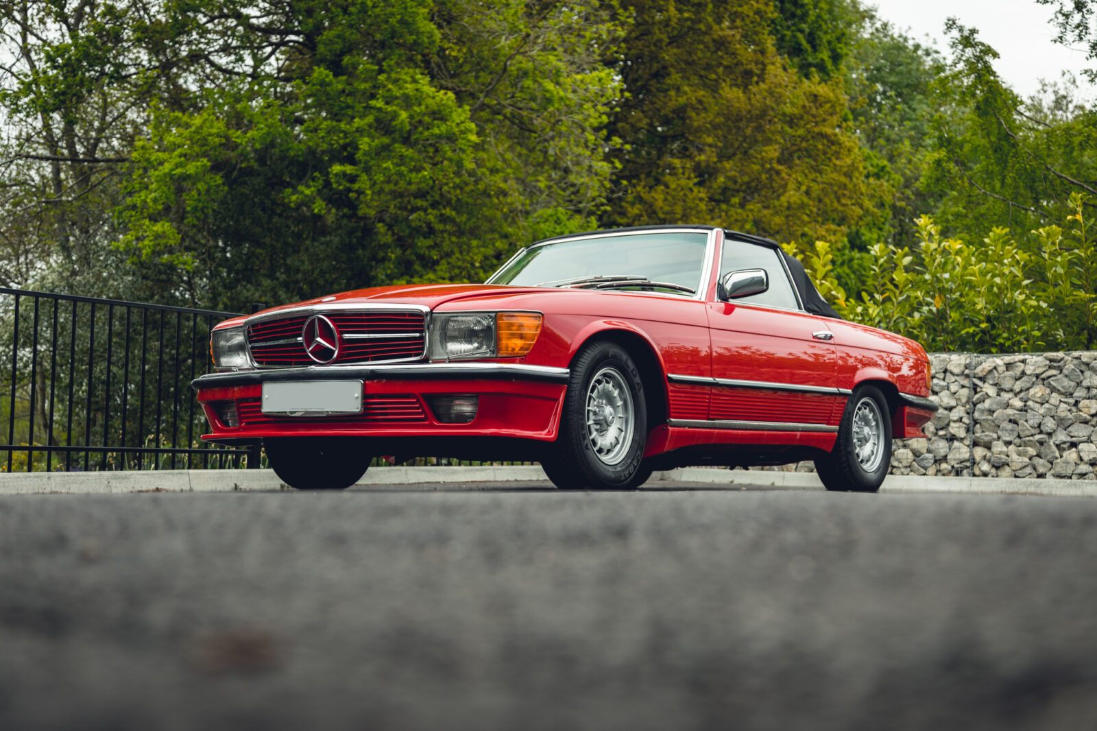 1984 Mercedes 350sl – H Engineering